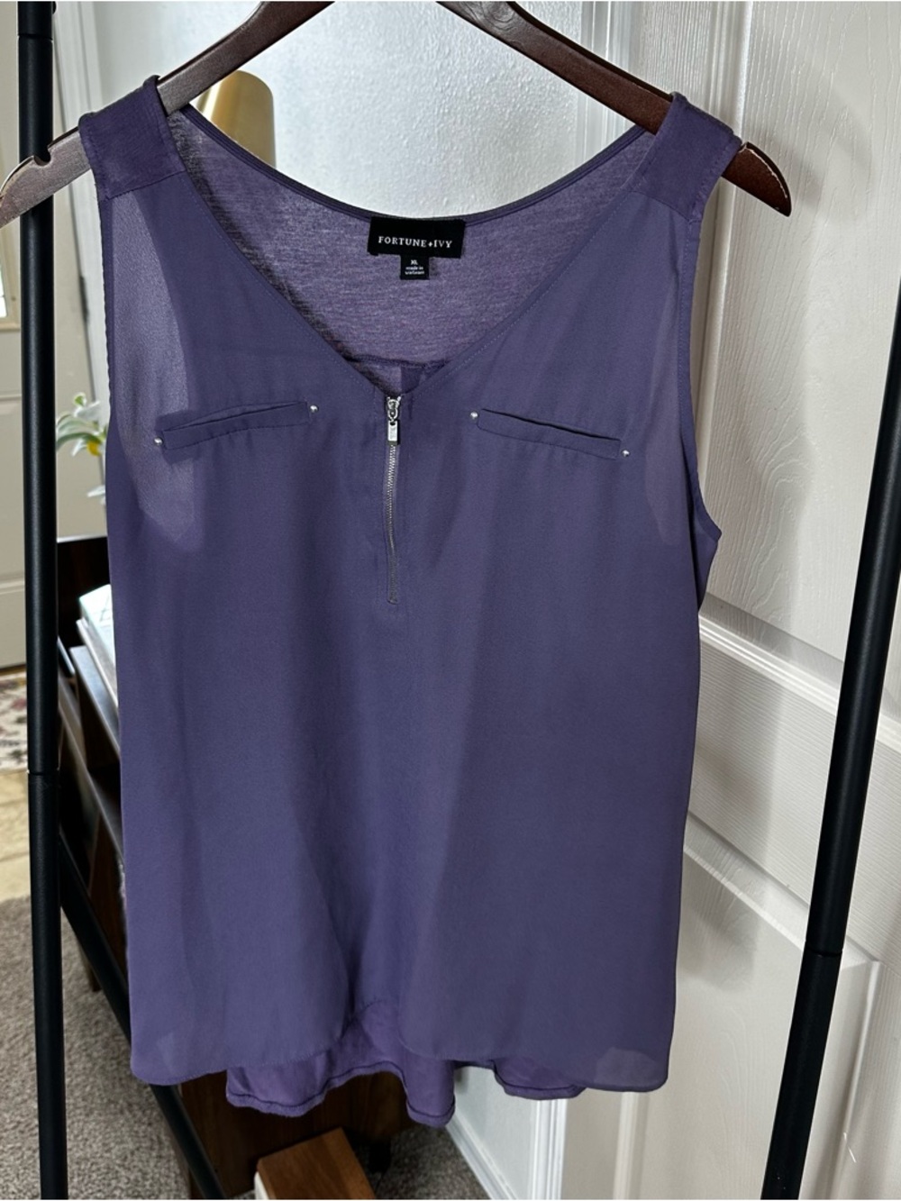 Fortune + Ivy Purple Zip-Front Sleeveless Camisole ❄️